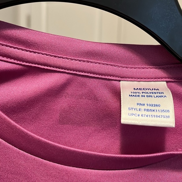 Reebok Bundle of Two Athletic Tops 💜 - Picture 4 of 9